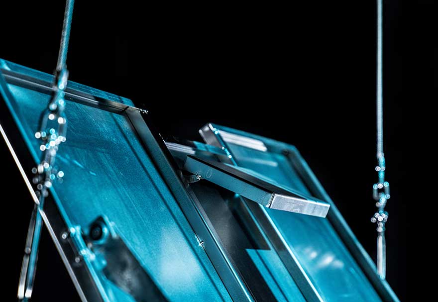 Top Cover Mobile Security Box detail